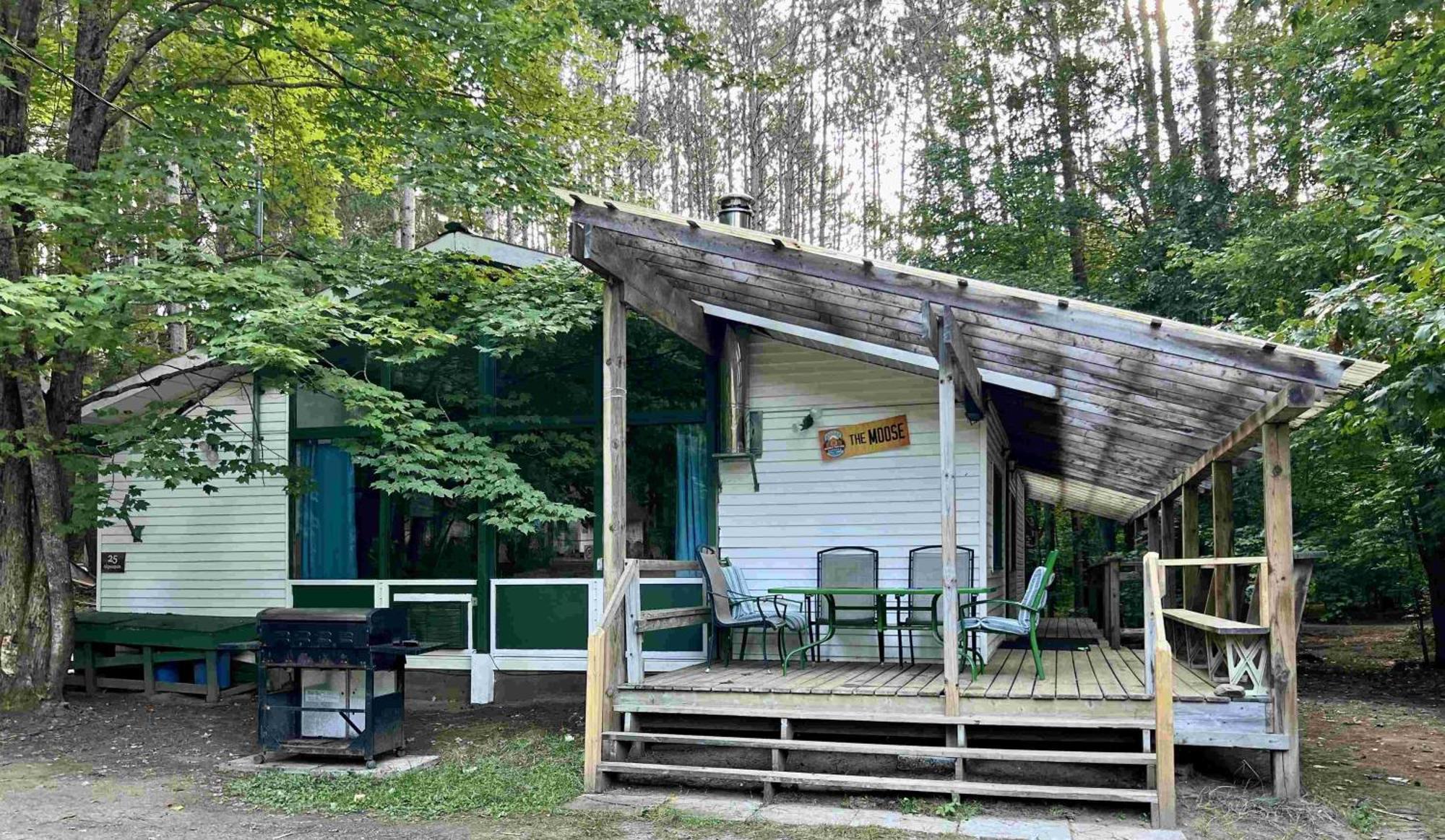 High Falls Bay Cottages, Camping & Waterpark Bracebridge Extérieur photo